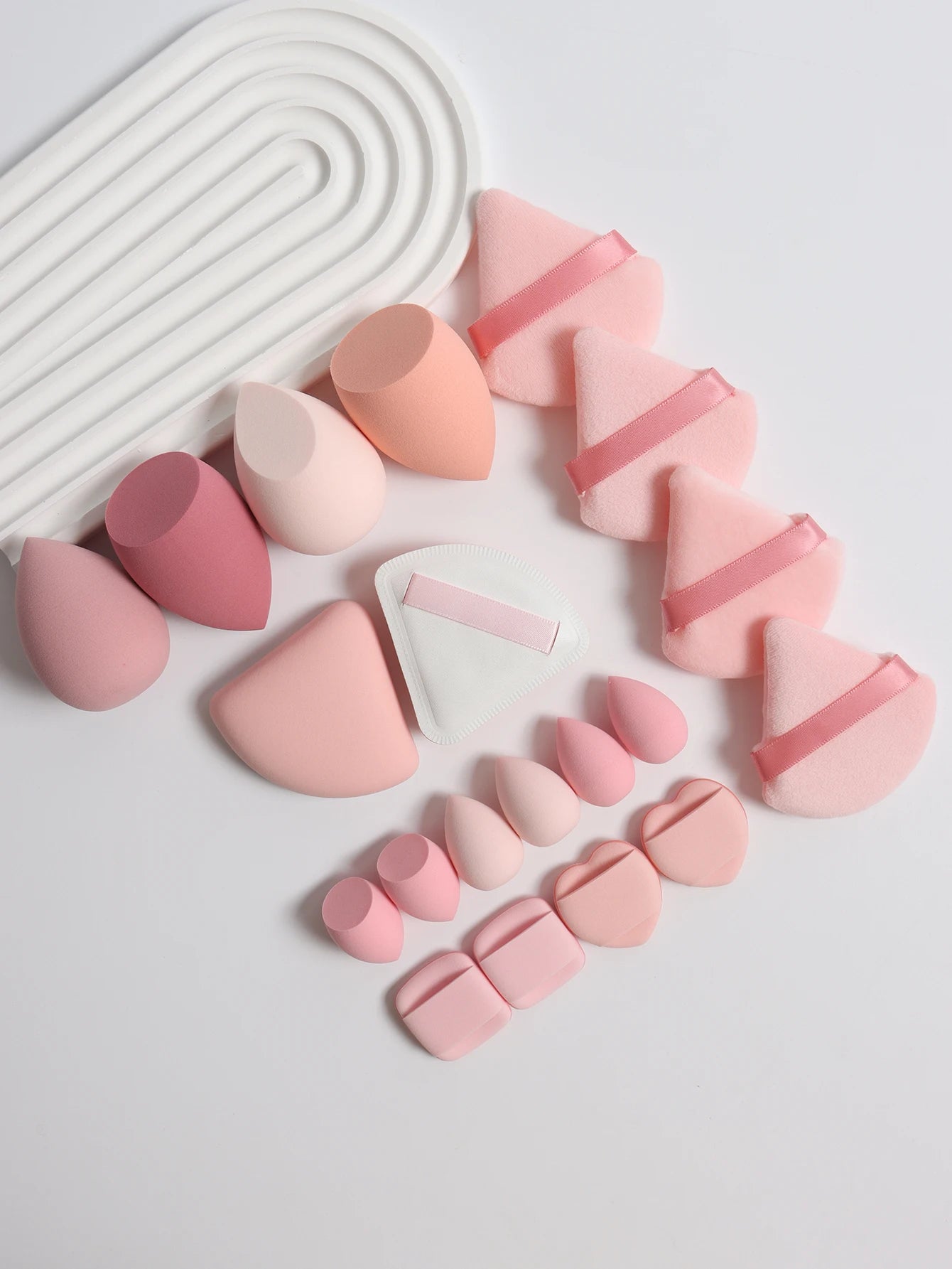 20-Piece Pink Makeup Sponge & Puff Set – For Cream, Powder & Concealer