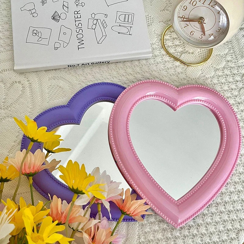 Heart-Shaped Makeup Mirror – Tabletop & Wall-Mount Dressing Mirror
