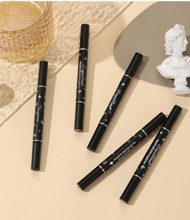2-in-1 Eyeliner Pen with Star & Moon Stamp – Waterproof Black Liquid Liner